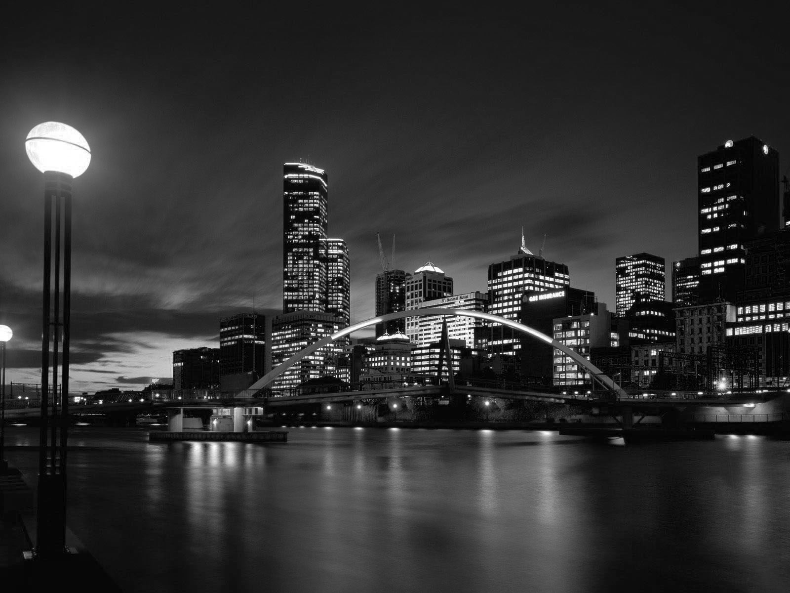 1600x1200 Concrete bridge and buildings, town, lights, black, white HD