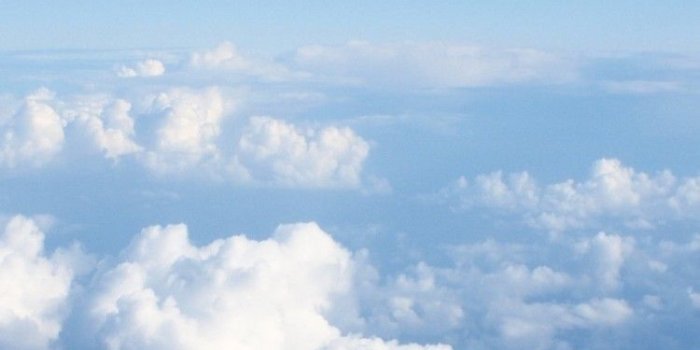 750x1334 Sky Above Clouds High Definition Wallpaper 09023 - Baltana