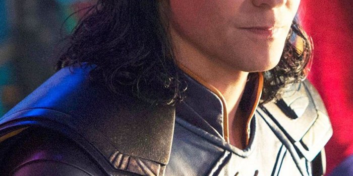 1012x1800 Thor: Ragnarok (2017) Desktop Wallpaper | Avengers pictures, Loki