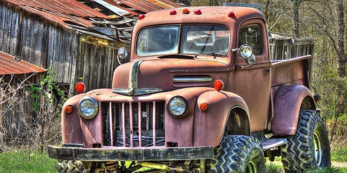 2000x1492 Old Trucks Wallpapers
