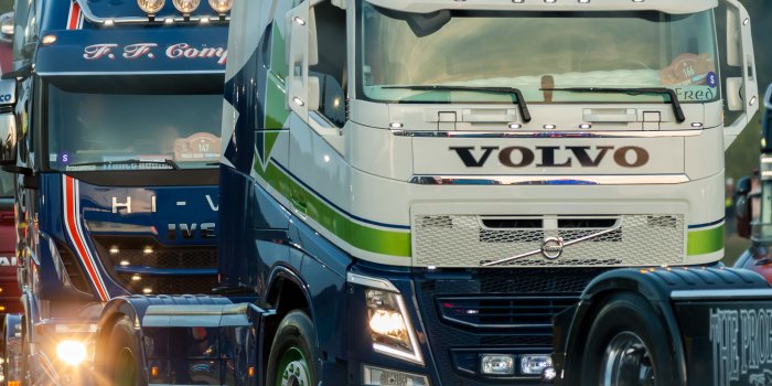 3323x2216 Volvo Wallpapers - Free High Resolution Trucks Backgrounds Download