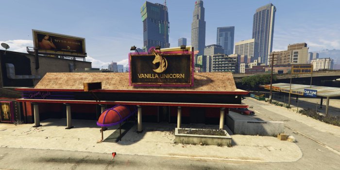5760x1200 Widescreen-Gaming-GTA-5-1505-Morgue-O-Neil-Ranch-Arena-Vanilla