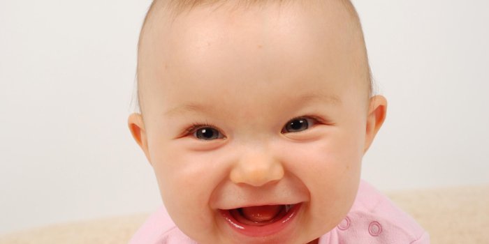 3000x2000 Smiling baby boy HD wallpaper download