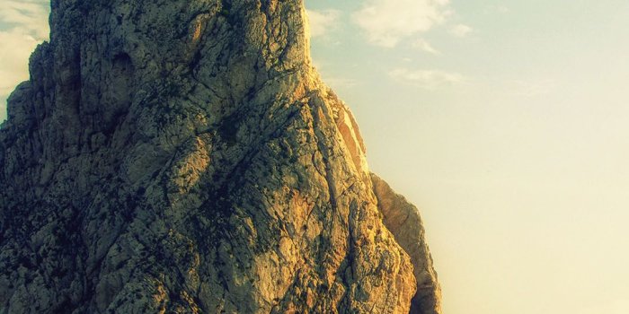 1080x1920 Huge Rock Island iPhone 6 Plus HD Wallpaper HD - Free Download