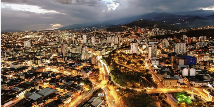 1561x924 Cali Colombia, Hd Wallpapers & backgrounds Download - Elsetge #1001364