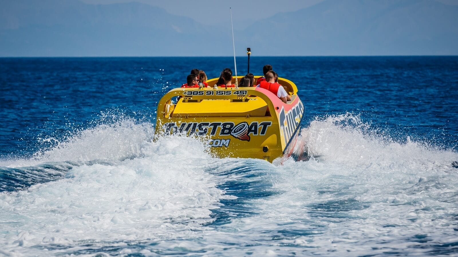 1600x900 About us – Twist Boat Tours