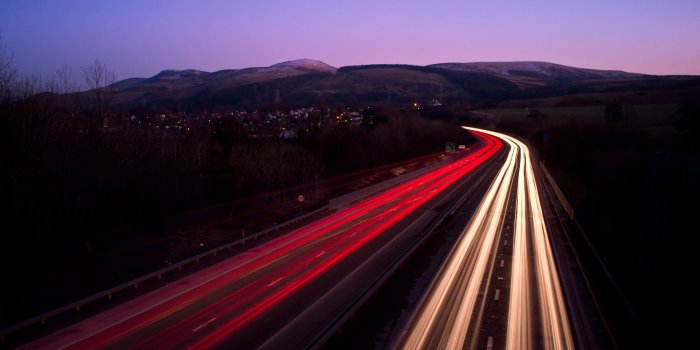 3840x2400 Download wallpaper 3840x2400 road, highway, night, light