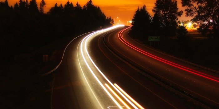 1600x1200 Highway Night HD wallpaper