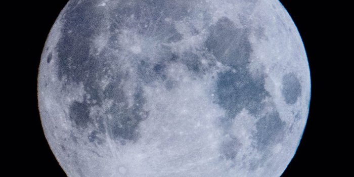 1242x2688 blue moon iPhone Wallpapers Free Download