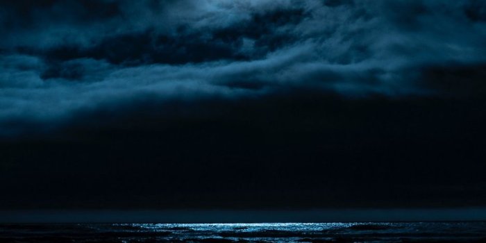 938x1668 Wallpaper Sea, Night, Moon, Horizon - Night Moon Sea - 938x1668