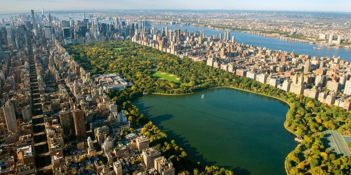 2048x1367 Best Fall Escapes in the United States