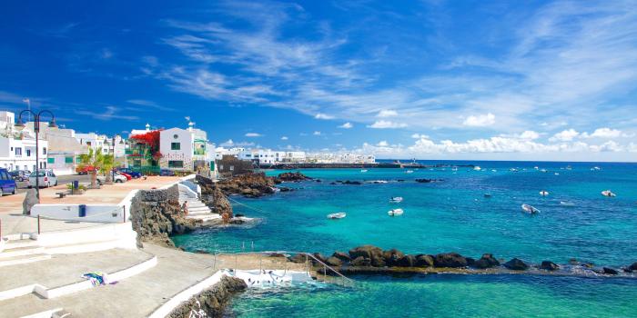 2560x1440 Canary Islands Vacation Rentals: Short-Term Apartments for Rent