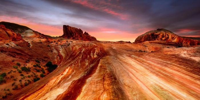 2560x1440 Landscape, rock, nature, red, orange, desert, colorful, sky