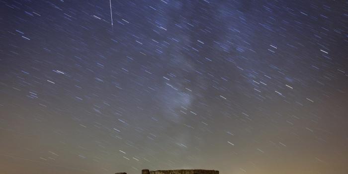 1600x1080 forces-of-nature-magical-henge-stonehenge-dark-stone-night