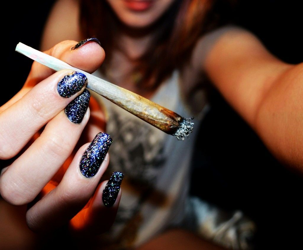 1024x844 tumblr-quotes-swag-girls-smoking-hd-girl-smoking-weed-tumblr