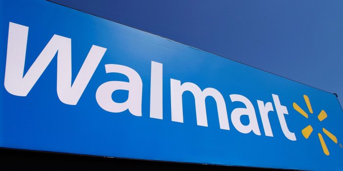 2560x1440 Walmart employees will be required to wear face coverings