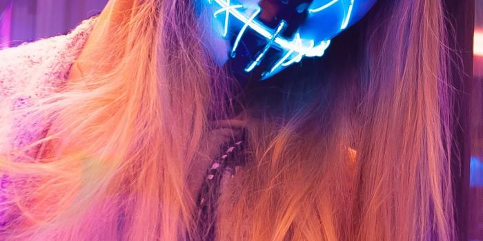 1440x2560 Neon Mask Wallpaper Girl - 1440x2560 Wallpaper - Ecopetit.cat