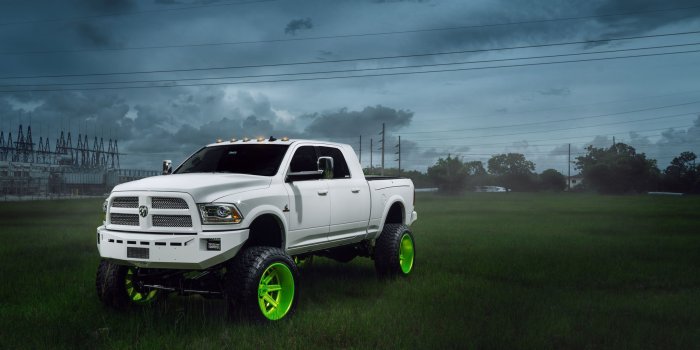 2400x1602 Ram Truck, Cummins Celebrate 25 Years Of Diesel Engines - Black