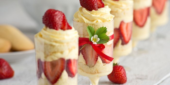 1920x1289 Sweet food dessert berries strawberries wallpaper | 1920x1289