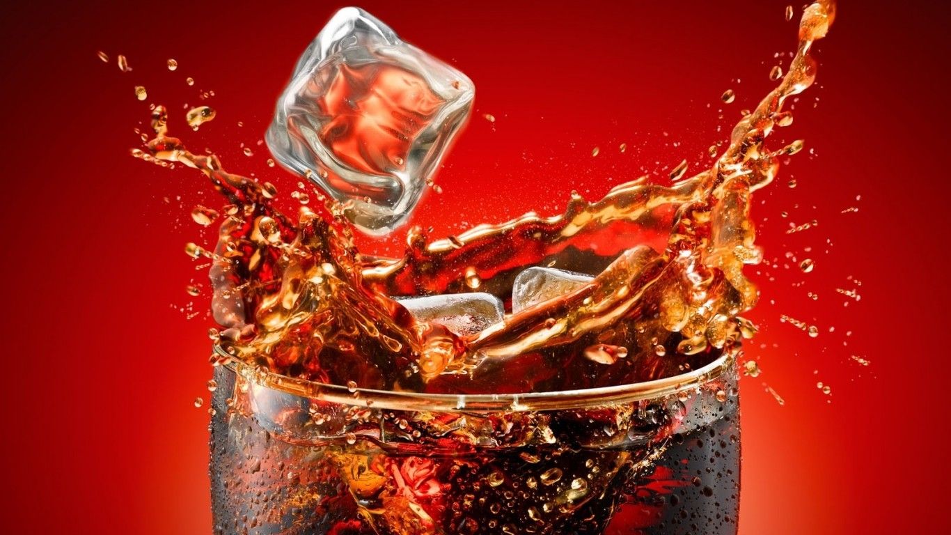 1366x768 Download 1366x768 Coca Cola, Ice Cube, Drinks Wallpapers for