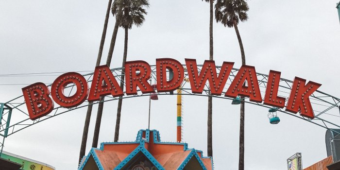 3000x3000 The CUTEST Joshua Tree Airbnb | Santa cruz boardwalk photography