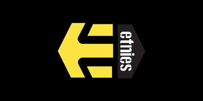 1600x1200 Widescreen Toy Machine, by Custodio Brisco