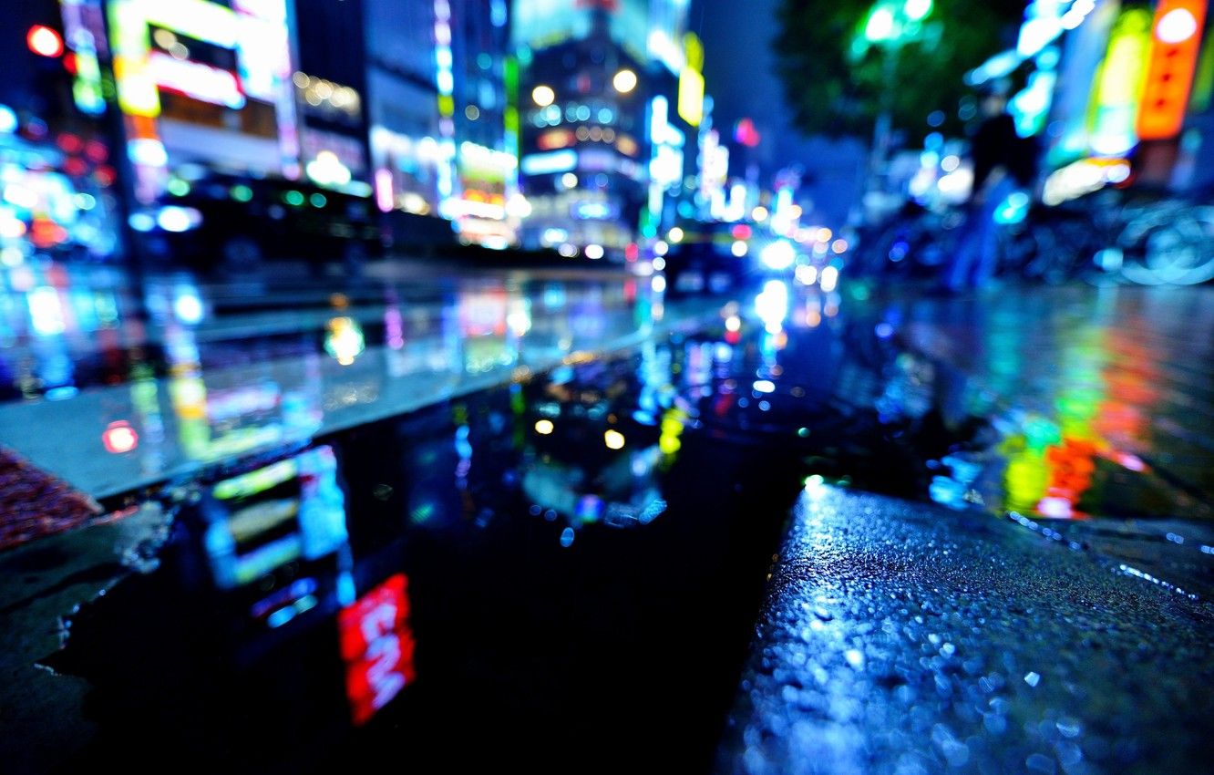 1332x850 Wallpaper wet, the city, Japan, bokeh, street, Shinjuku, water