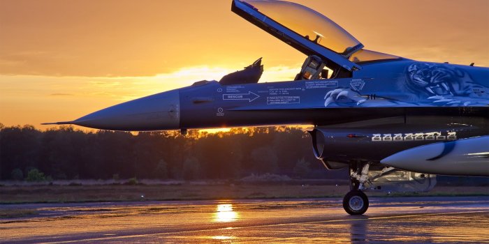 2360x1502 Sky Fighters, Plane Wallpapers, Hd Aircraft Images, - Jet Fighter