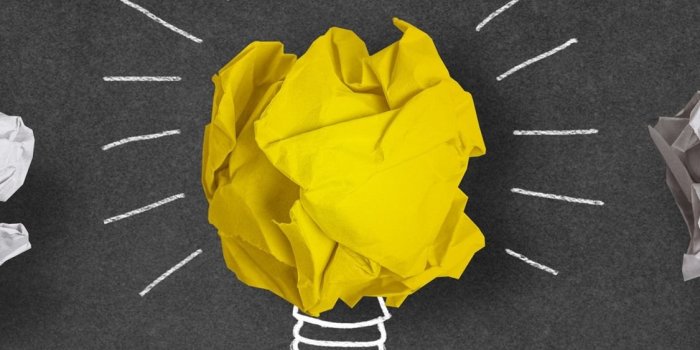 1125x2436 Download This Wallpaper - Yellow Minimalist Wallpaper Iphone