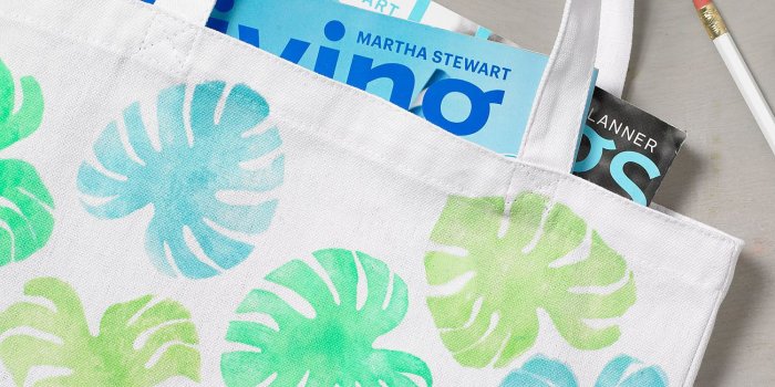 1500x844 Watercolor Tote Bag With Tropical Leaves - Martha Stewart