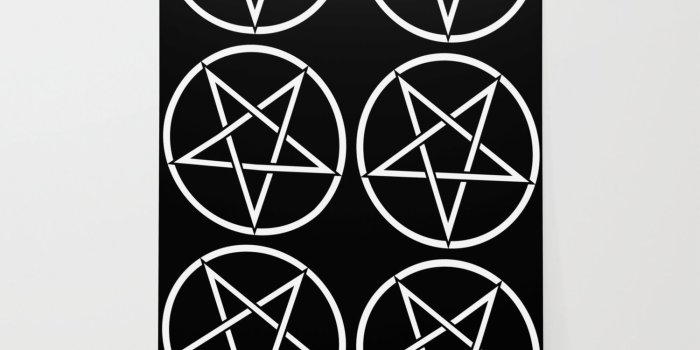 1500x1500 Pentagram | Wicca | Wiccan | Witchy Decor | Pagan Wallpaper by