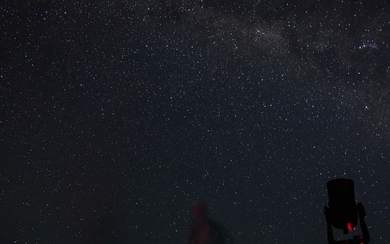 3840x2400 nj27-starry-night-sky-space-night-dark-wallpaper