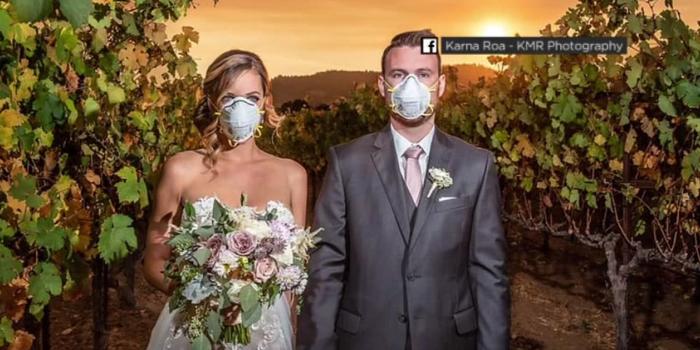 1600x900 Chicago couple takes dramatic smoky California wildfire wedding