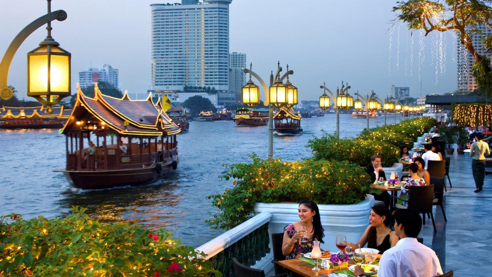 1920x1080 Oriental Bangkok city in Thailand-dinner-Riverside Terrace