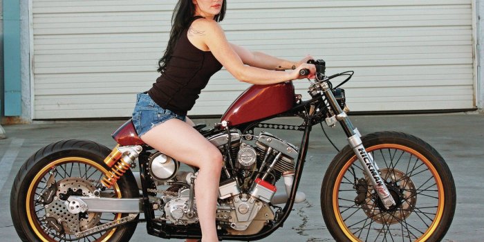 1600x1200 HD Bobber Motorcycle Background