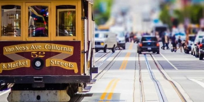 750x1334 San Francisco Vintage Tram Tilt Shift iPhone 6 Wallpaper HD - Free