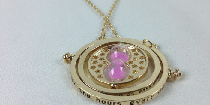 2048x1536 Time Turner Pendant (Pink Sand) - Alien Entertainment