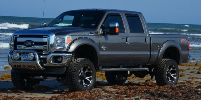 1599x1059 Lifted Trucks Wallpapers