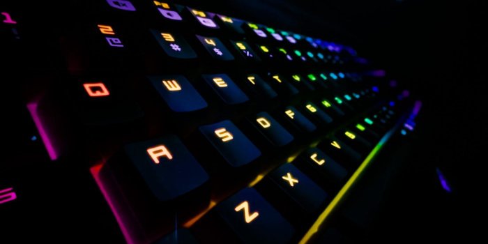 1400x788 Colorful Gaming with Razer Chroma - TechAcute