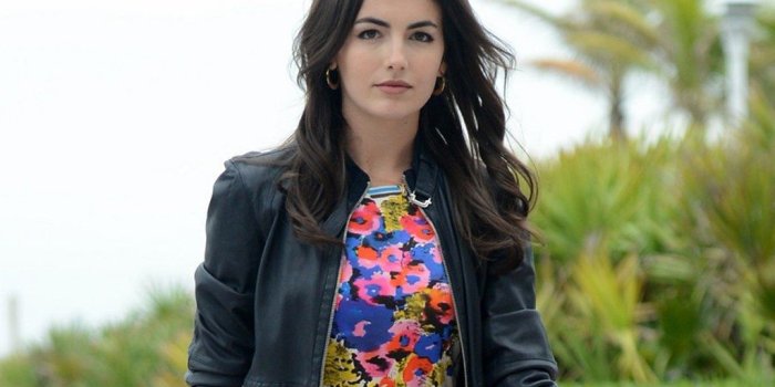 1024x768 Pretty American Actress Camilla Belle HD Wallpaper - Styli…