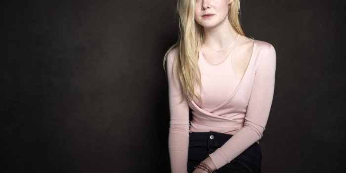 2048x1536 American actress - Elle Fanning HD wallpaper download