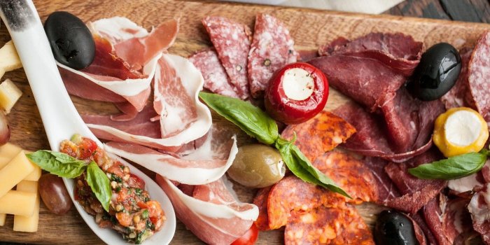 1332x850 Wallpaper greens, olive, sausage, cutting, spices, Cuts, Bacon