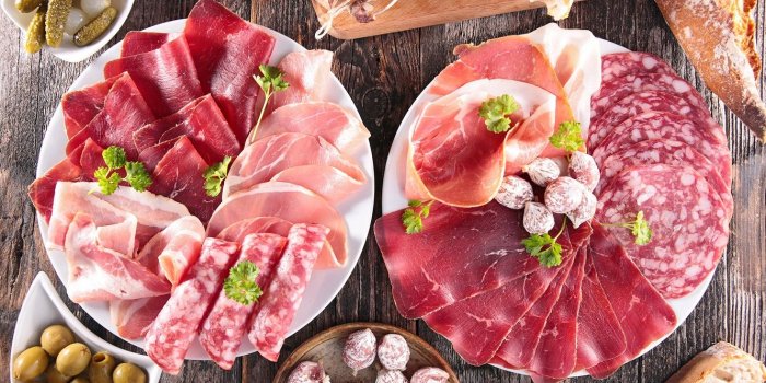 1332x850 Wallpaper olives, meat, sausage, ham, dish, bacon, sausage, meat