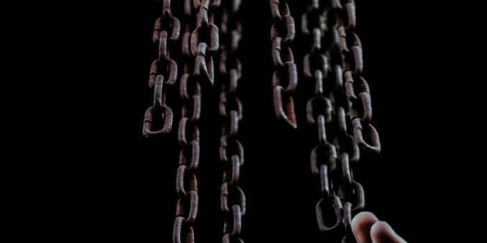 2160x3840 Misc hand, chains, freedom #android #wallpapers #4k #hd | Slavery