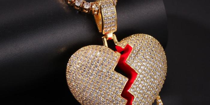 1001x1001 Iced Out Broken Heart Chain - 1001x1001 Wallpaper - Ecopetit.cat