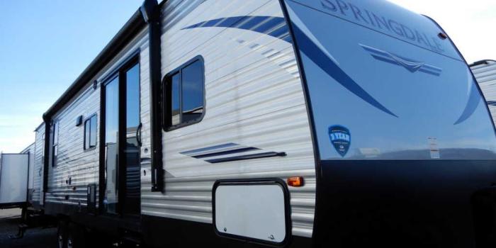 1024x768 2020 Keystone Springdale 38FQ new travel trailer RV for sale in PA