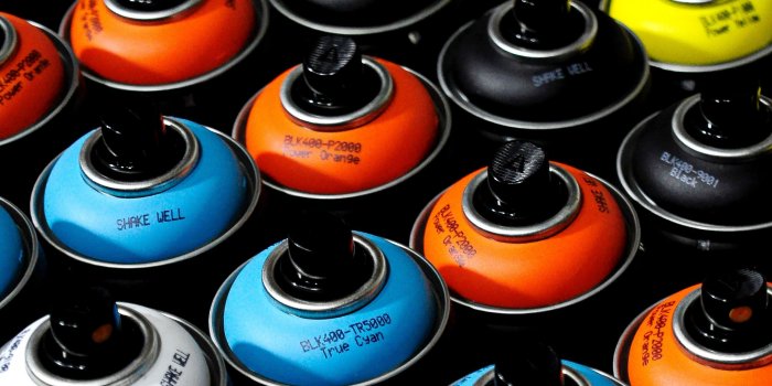 2560x1440 Download wallpaper 2560x1440 spray cans, paint, graffiti, street