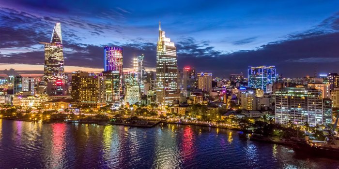 1600x900 10 Best Rooftop Bars in Ho Chi Minh City - Saigon's Most Popular
