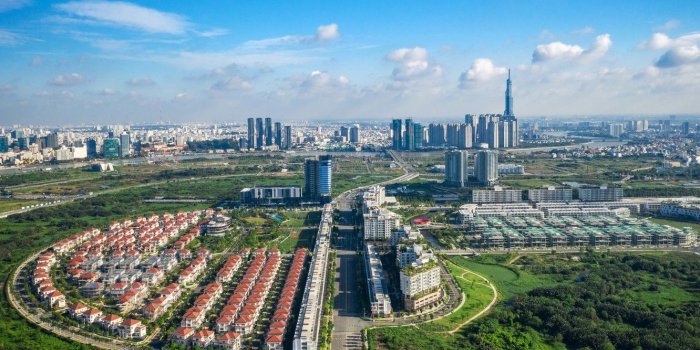 1332x850 Wallpaper home, panorama, trees, Ho Chi Minh city, Vietnam, clouds
