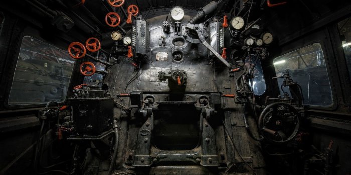1920x1080 Vintage gray train control panel, train, steam locomotive